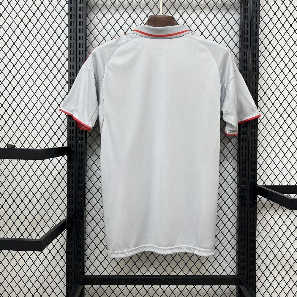 3. Olympique Lyonnais-Trikot – offiziell