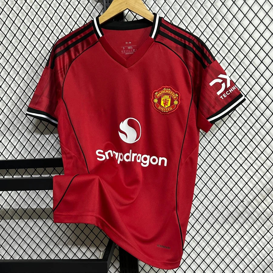 Manchester United Heimtrikot 2025/2026 – Offiziell