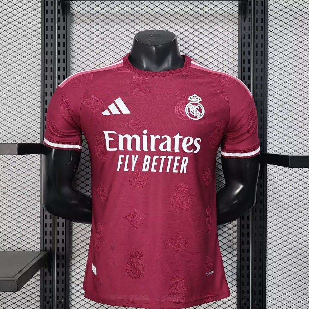 Real Madrid 2026/2027 version player